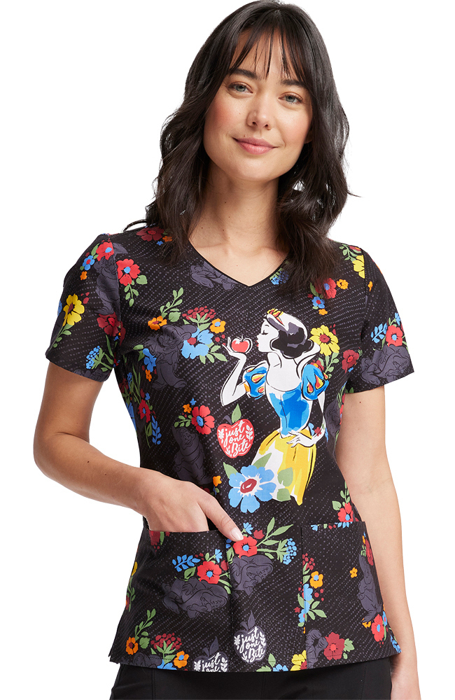 Women's Just One Apple Print Scrub Top Cherokee Women's Just One Apple Print Scrub Top -Silverts-shop 1 ck tf614 printsna 650