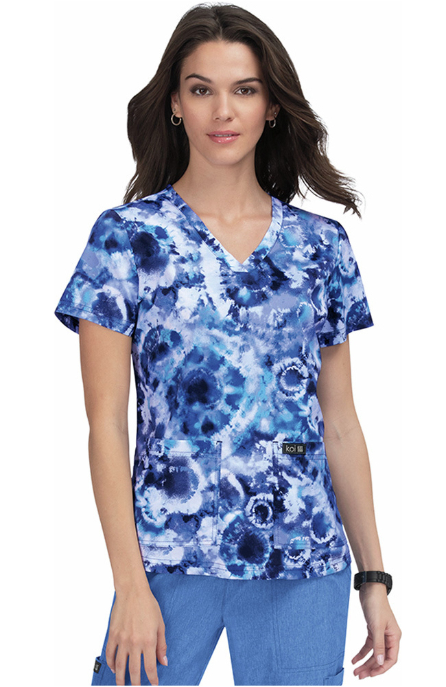 Clearance Women's Leslie Dreamscape Galaxy Print Scrub Top Koi Clearance Women's Leslie Dreamscape Galaxy Print Scrub Top -Silverts-shop 1 ko d384pr printclearancedsg 650