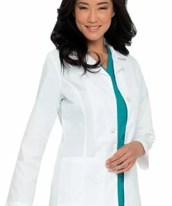Landau Women's Princess Seamed 31⅜" Lab Coat