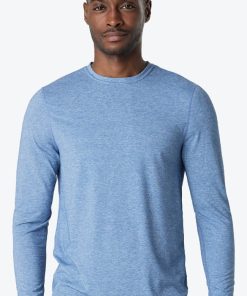 Medelita Men's Performance T-Shirt