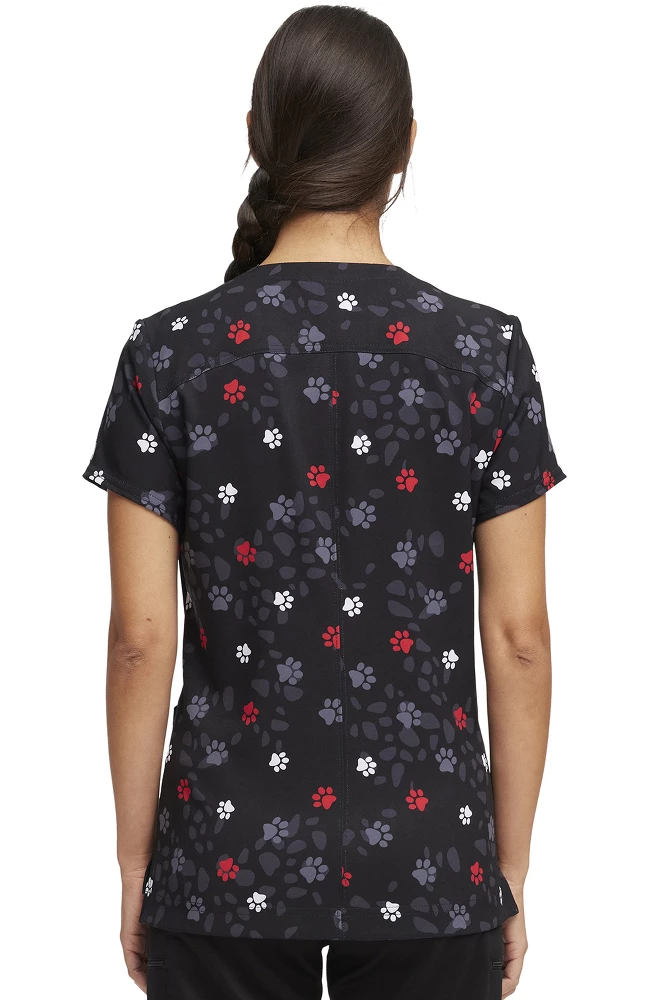 Heartsoul Women's Who Needs You Print Scrub Top - Image 2