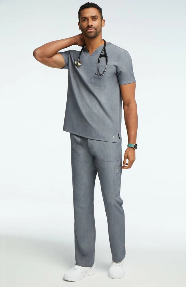 AllHeart Clearance Men's Solid Scrub Top & Cargo Scrub Pant Set - Image 3