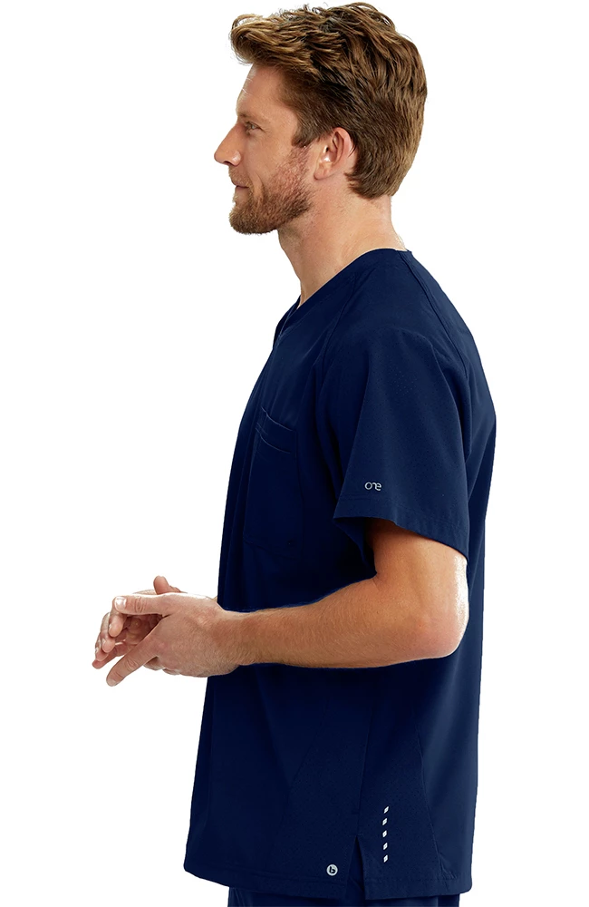 Barco One Clearance Men's Vortex Solid Scrub Top - Image 3