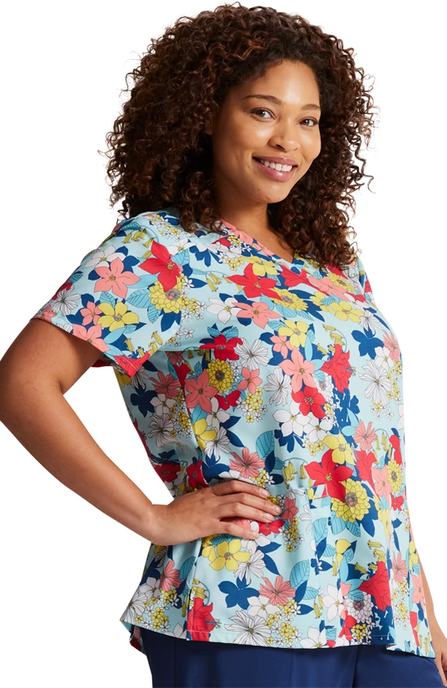 Dickies Women's Blooms So Retro Print Scrub Top - Image 3