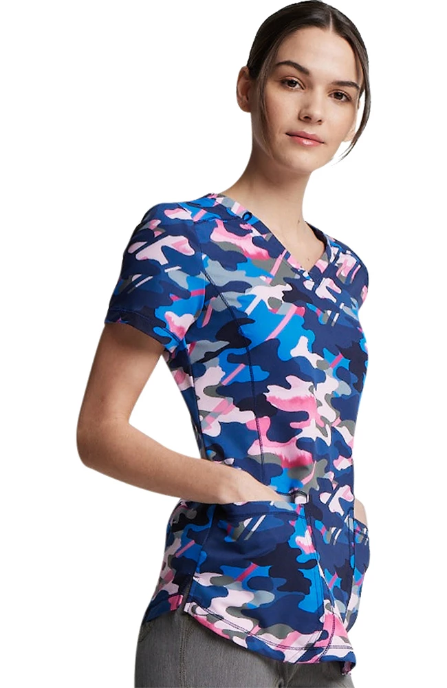 Dickies Women's V-Neck Camo In Line Print Scrub Top - Image 3