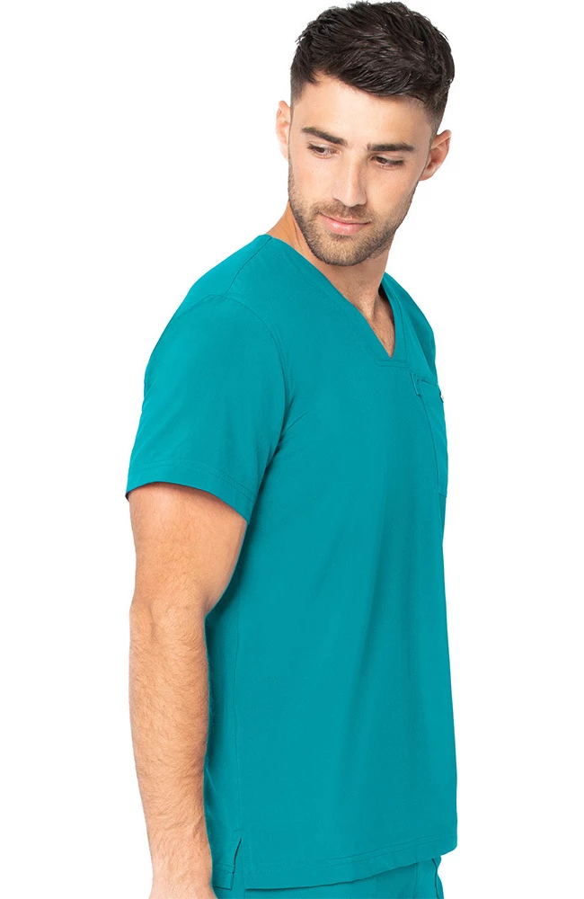 Urbane Men's Tuckable Solid Scrub Top - Image 3