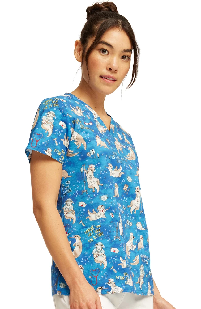 Cherokee Women's Care Like No Otter Print Scrub Top - Image 4