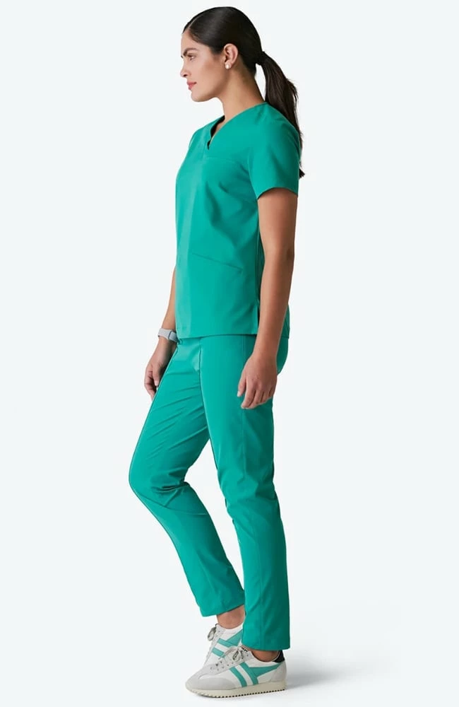 Medelita Women's Calyx V-Neck Scrub Top - Image 4