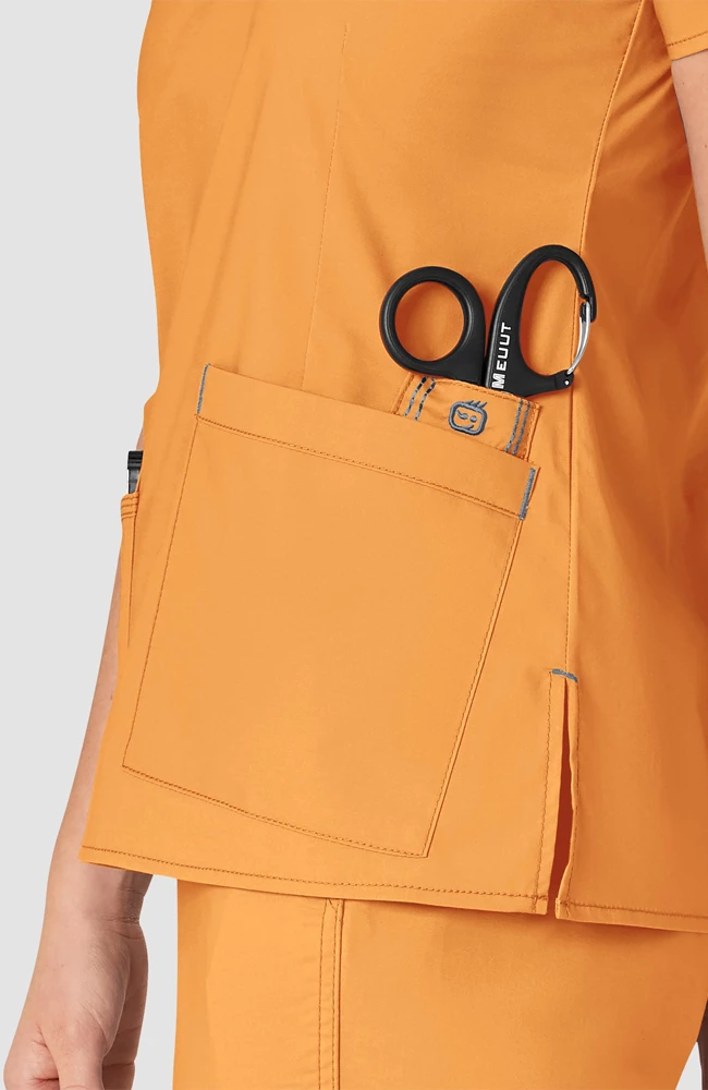 WonderWink Clearance Women's Verity V-Neck Solid Scrub Top - Image 4