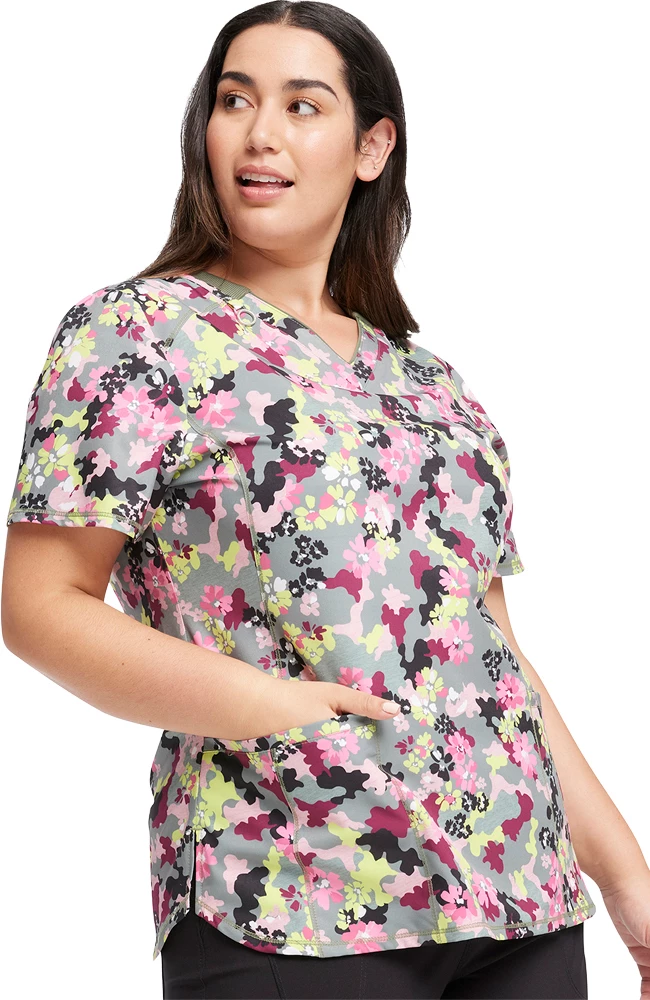 Cherokee Women's Floral Camotion Print Scrub Top - Image 5