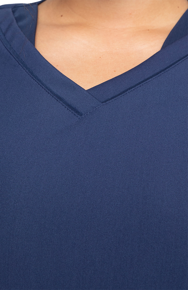 Cherokee Clearance Women's Shirttail Hem Scrub Top 7 Cherokee Clearance Women's Shirttail Hem Scrub Top - Image 5