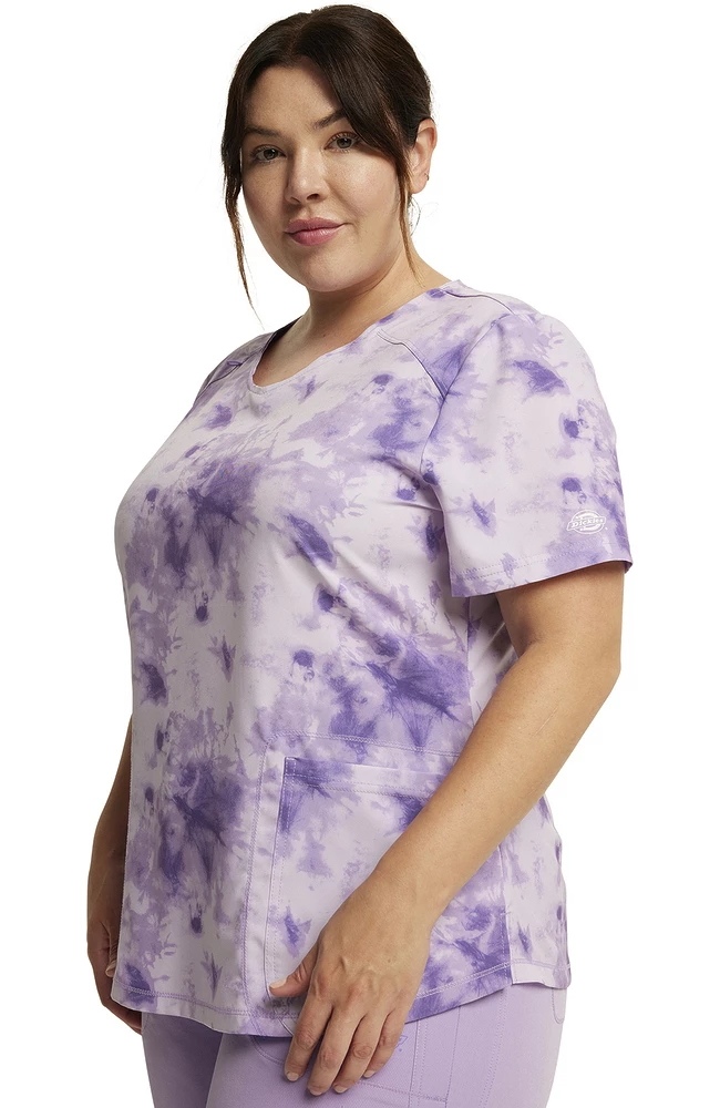 Dickies Women's Tonal Tie Dye Lavender Print Scrub Top - Image 6