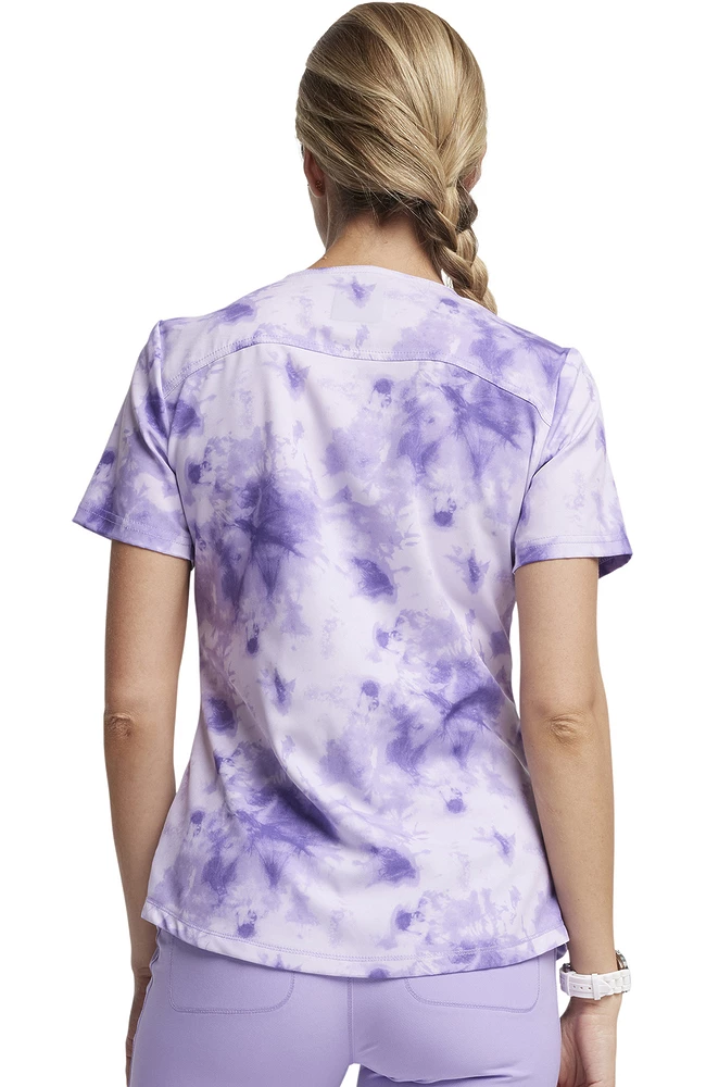 Dickies Women's Tonal Tie Dye Lavender Print Scrub Top - Image 8